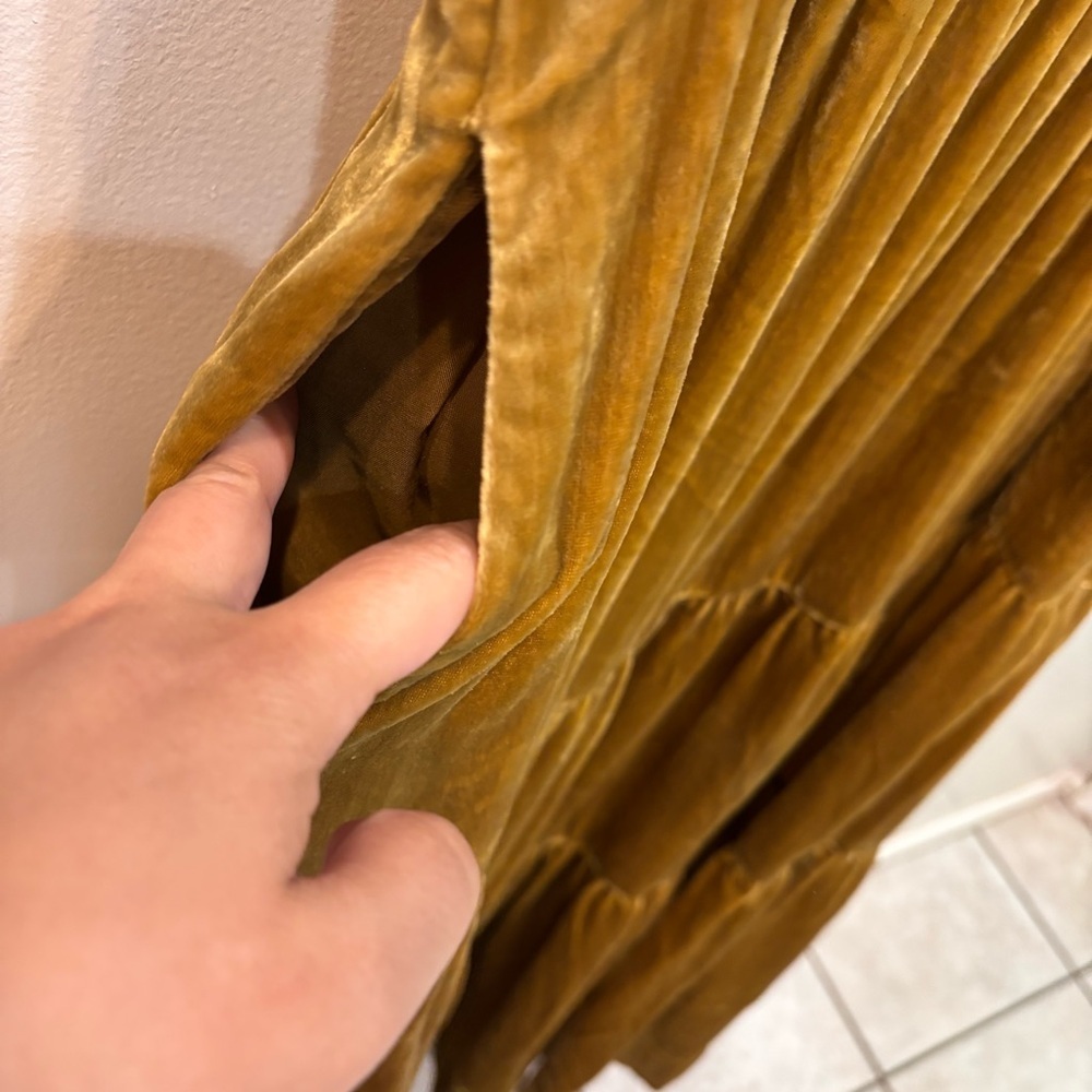 Anthropologie Somerset Velvet Edition Tiered Gold Maxi Dress Women’s 1X - Picture 9 of 15